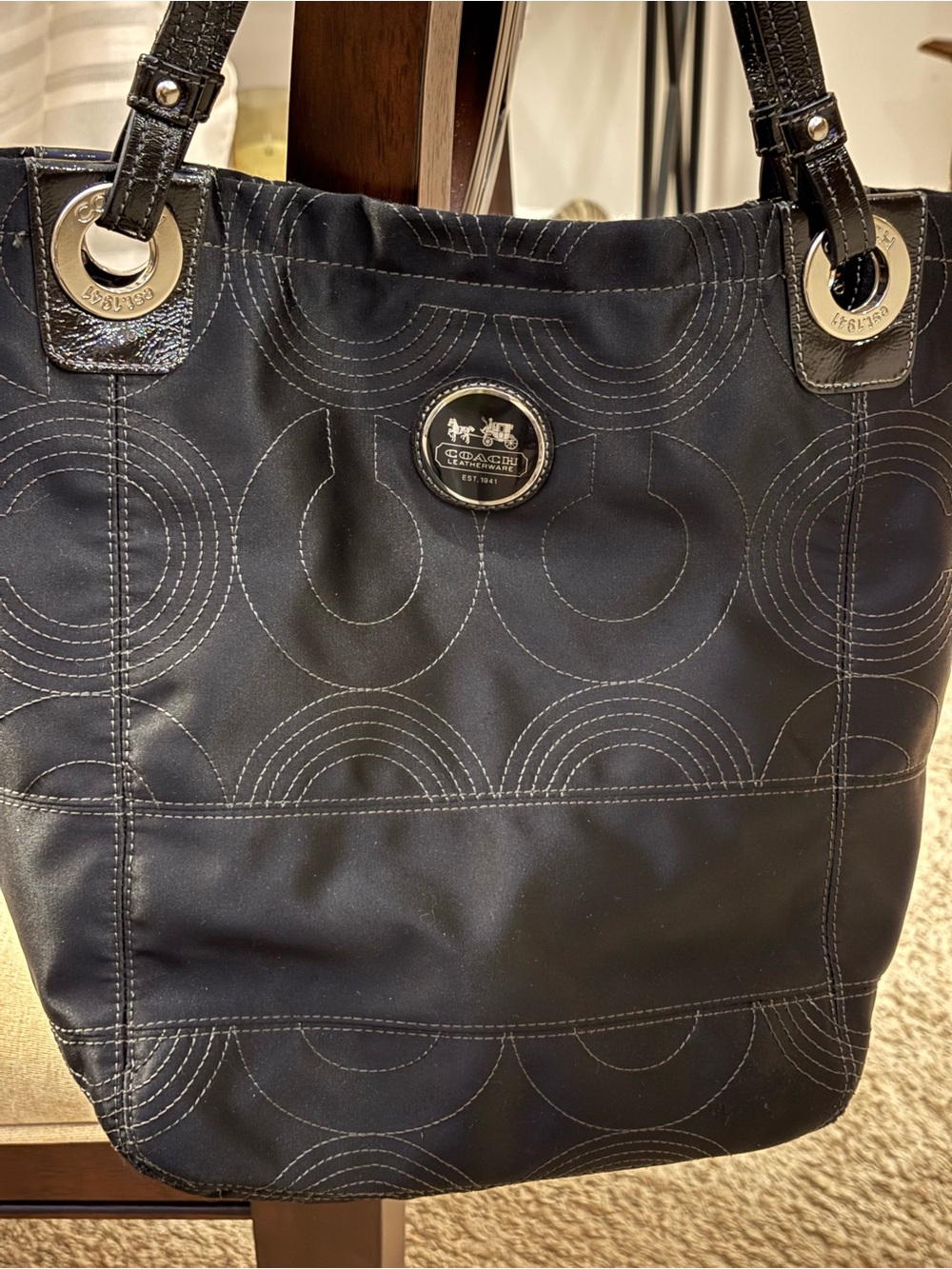 Coach Alex Black Quilted Tote Bag Patent Leather Trim Shoulder Purse F19731
